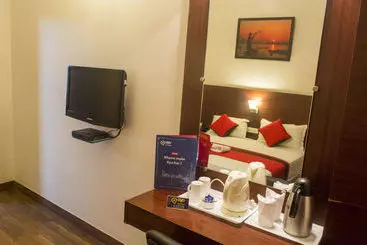 Hostal OYO Premium Varanasi Railway Station