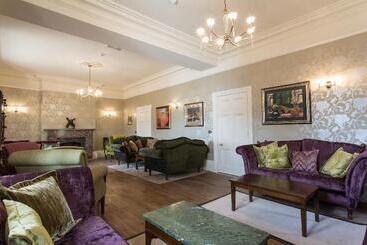 בית מלון כפרי Kentisbury Grange