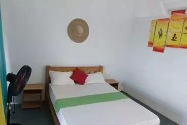 تختخواب و صبحانه Etoile De Mer Lodge