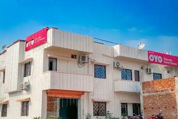 Hotel Nalanda Guest House