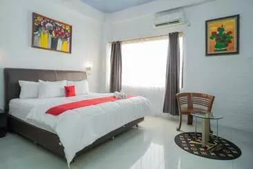 Hotel Reddoorz @ Kampung Sawah Jatimurni Bekasi