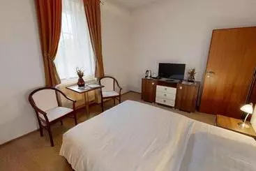 Klaudia S Hotel & Restaurant At Golf Resort, Bač šamorín