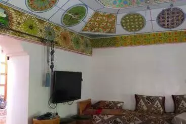 Majatalo Gîte Tizinoubadou