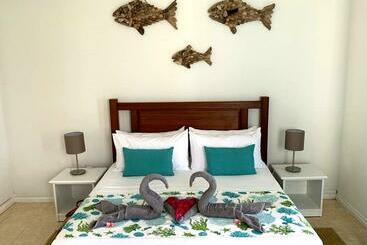 פנסיון Korail Bleu Lodge