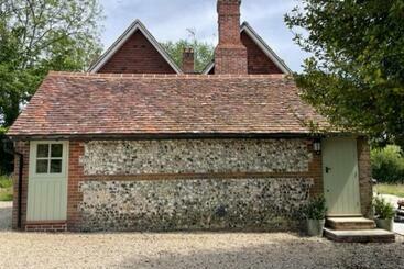 펜션 Stylish Bolthole In The Heart Of The Meon Valley