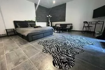 Pensió Chambre Studio Tout Confort