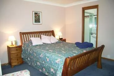 Lavender House Bed & Breakfast