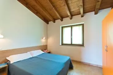 هتل Campeggio Del Garda