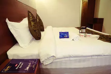 فندق Oyo Premium Chinchwad