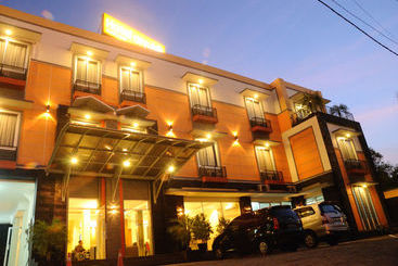 هتل Aryuka