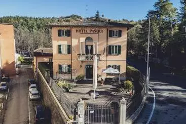 Hotelli Albergo Ristorante Pasqui