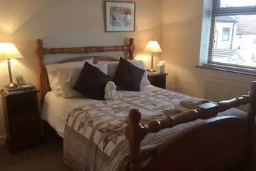 Shiptonthorpe Arms B&b