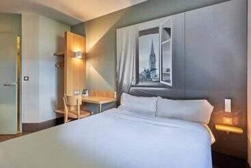 B&b Hotel Caen Mémorial