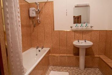 בית מלון כפרי The Lion Inn