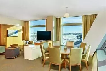 ホテル The Westin Denver International Airport
