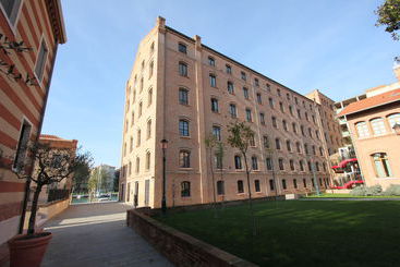 City Apartments Stucky