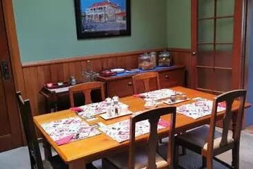 Hartley Homestead Boutique Bed & Breakfast