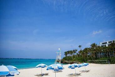 هتل Palace In Moon Beach