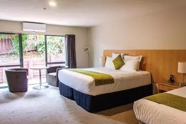 Motel Greenlane Suites