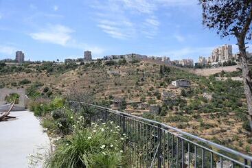 Lifta Boutique Hotel & Spa