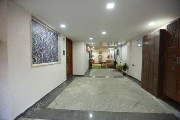 Hotel Villa Residency Navi Mumbai