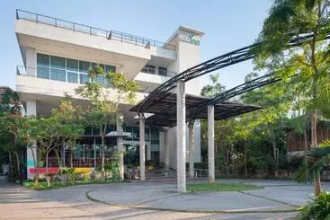 هتل Eco Inn Prime Mae Sot