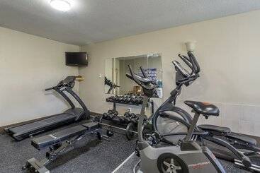 Devonian Hotel And Suites