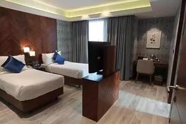 Hotel The Golkonda Resort And Spa