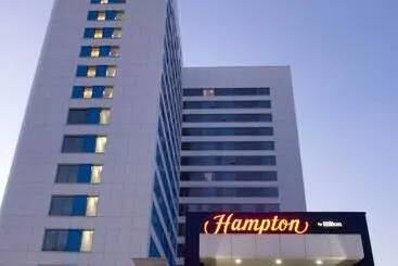 בית מלון כפרי Hampton By Hilton Moscow Strogino