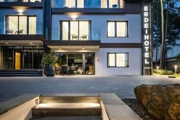 Hotel 4évszak Erdei