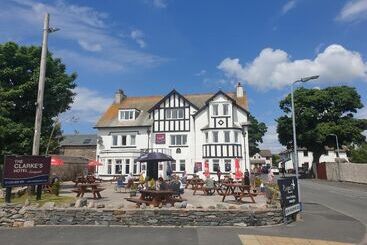 Hotel The Clarkes