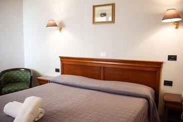 تختخواب و صبحانه Bagno Santo Residence