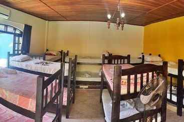 ホテル Pousada Alojaki Hostel