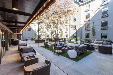 هتل Voco The Darwin Atlanta Midtown By Ihg