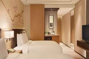 Отель Hilton Garden Inn Dandong