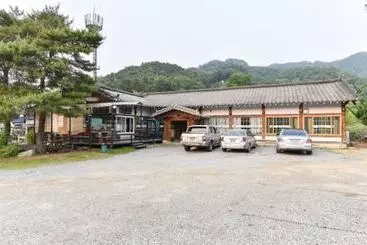 Gapyeong Holiday Caravan Park Pension