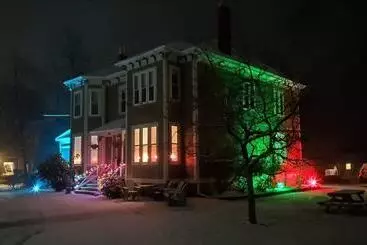 ベッドアンドブレックファースト The Lark & Loon Inn