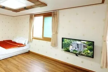 Miryang Ice Valley Cable Car Pension