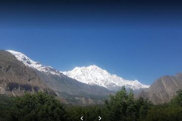 Arcadian Inn Hotel Hunza