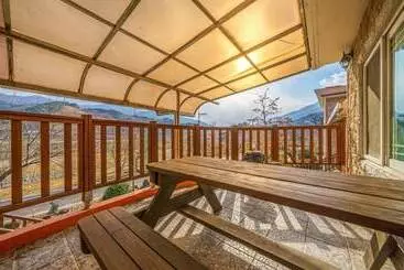 Pensiune Hamyang Jiri Resort Bed And Breakfast