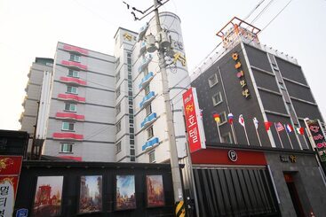 Motel Gunsan Some