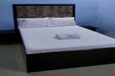 Ranchotel General Trias Cavite By Reddoorz