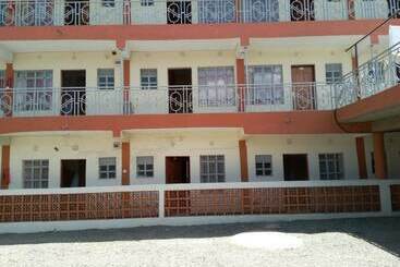 پانسیون Dream World Guest House