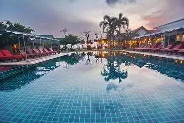 Бунгало Golden Bay Cottage   Sha Extra Plus