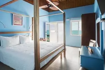 هتل Luna Sea Inn