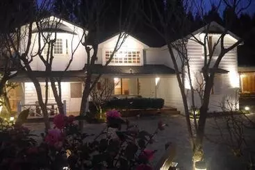 Bed & Breakfast He Feng Homestay