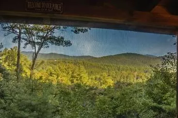 Mökkimajoitus 3 Bears Lodge