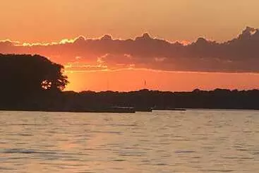 Seaway Slips Waterfront Cottages