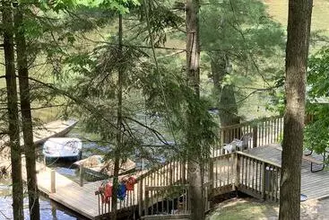 Lakeside Motel