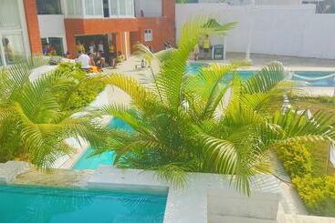 Пансион Hostal San Rafael Casa Mallorca